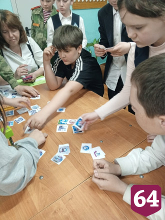 Саратовские участники фестиваля «Ангелы в городе» сделали подарки бойцам СВО