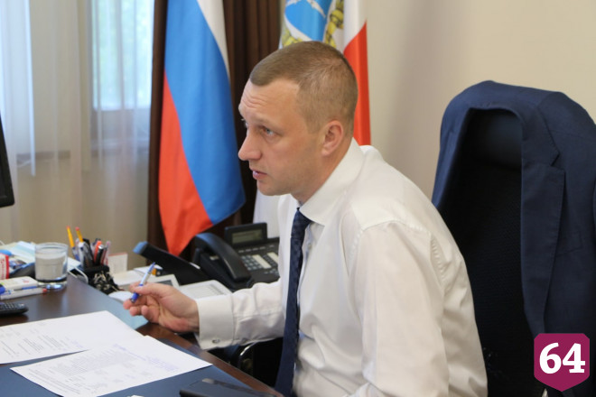 Роман Бусаргин призвал чиновников быть на связи с саратовцами