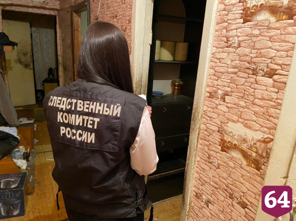 Жителя Саратова заподозрили в убийстве соседа 