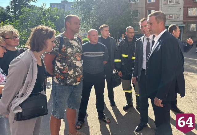 Вражеские БПЛА убили двух человек в многоэтажке Энгельса