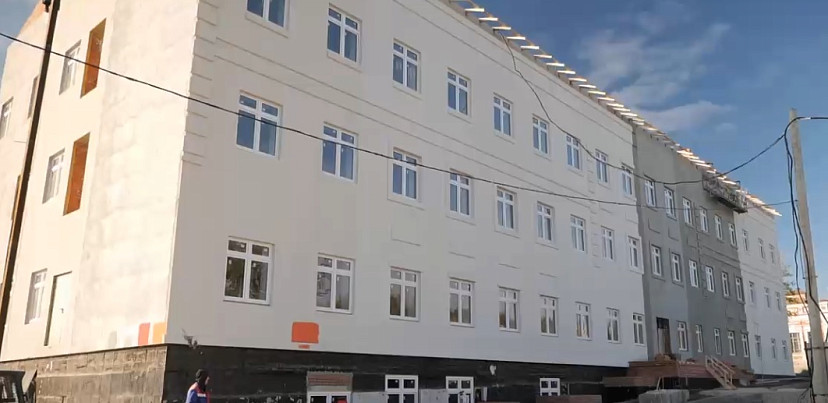 На саратовском курорте строят новый корпус больницы 