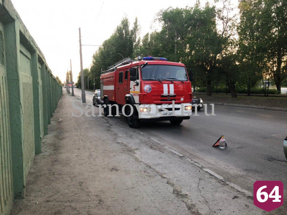 Компания юношей на иномарке разбилась в ДТП у Трофимовского моста