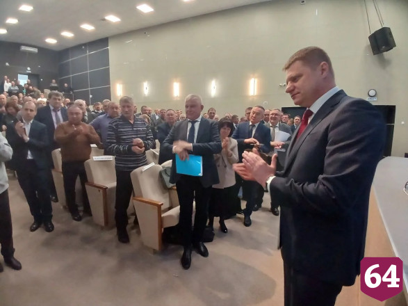 Заслуженному саратовскому селекционеру устроили овацию 