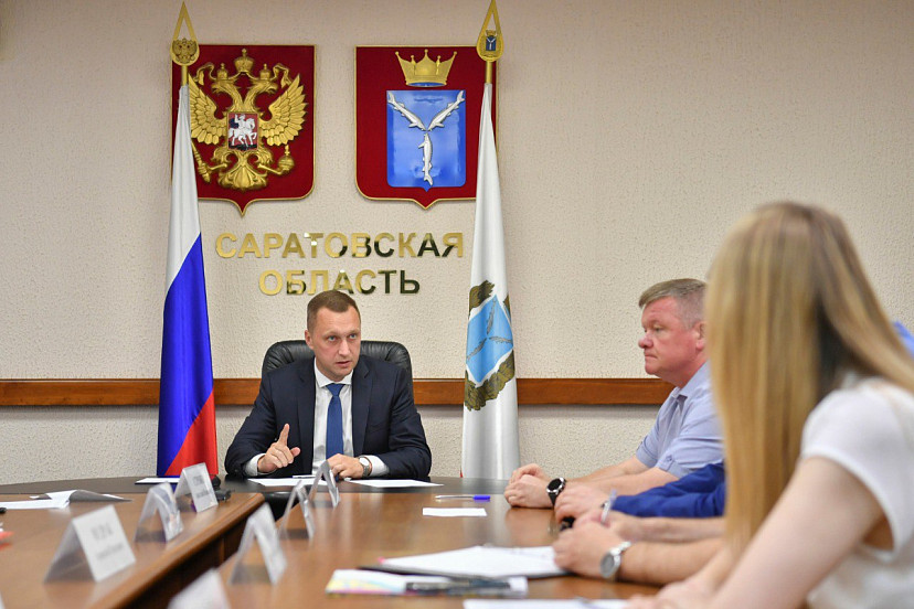Роман Бусаргин потребовал прекратить застройку территорий без больниц и школ