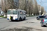 Жители заметили на лестнице троллейбуса зацеперов