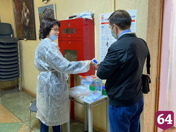 Саратовцы активно голосуют на выборах в Госдуму 