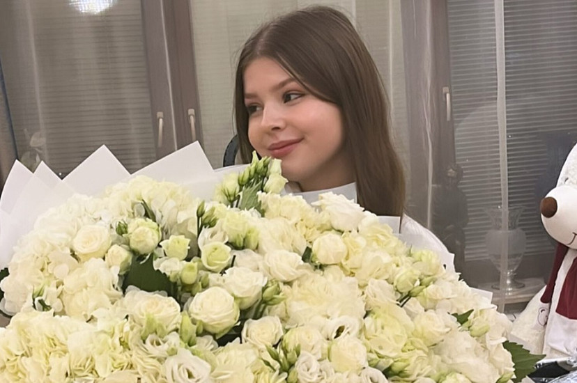 Вдова показала редкие фото дочери знаменитого актера из Саратова