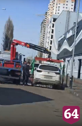 Автоинспекторы эвакуировали машины и получили похвалу жителей