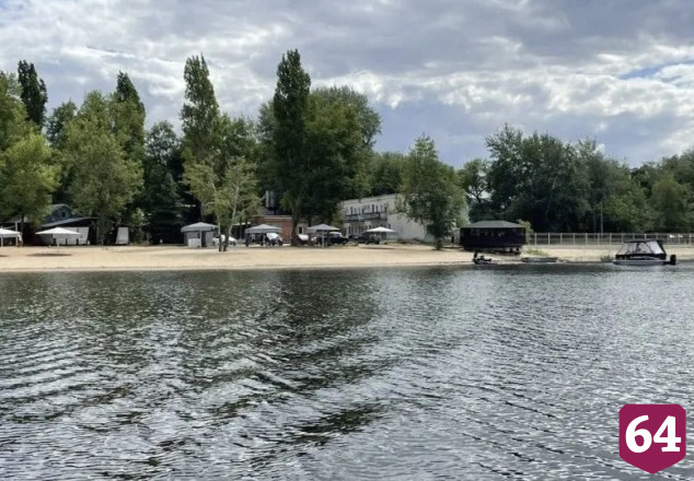 Под Саратовом продают пляж турбазы на Волге