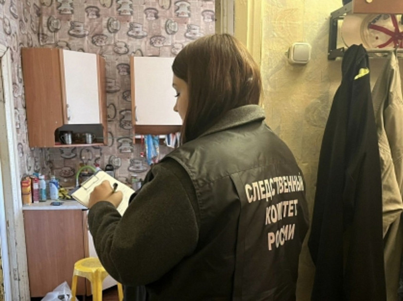 В частном доме под Саратовом нашли мертвого мужчину