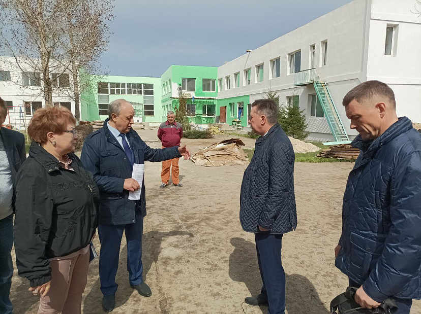 Губернатор указал на затягивание сроков строительства ливневок 