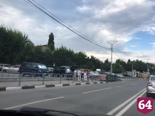 Саратовцы на самоизоляции вновь устроили дискотеку в Затоне