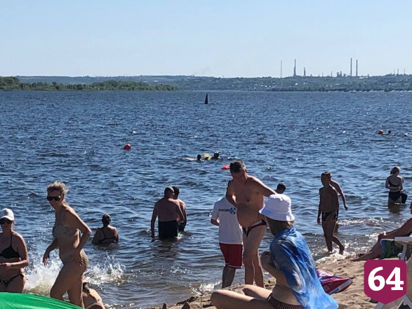 Саратовские чиновники не подтвердили гибель мужчины около пляжа