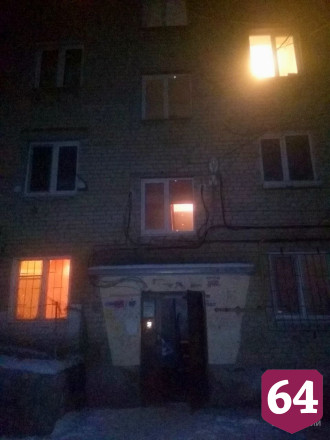 В Энгельсе женщина проверяла крепость спирта и загорелась