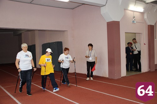 Команда Энгельсского дома-интерната стала победителем первой спартакиады для пожилых граждан 