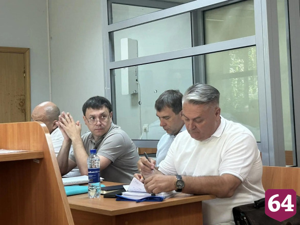 В суде допросили потерпевших по делу бывшего саратовского министра  