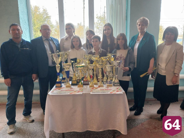В День района саратовским инвесторам вручили почетные грамоты