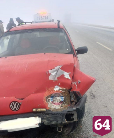 В Саратове во второй за день массовой аварии разбилась автоледи