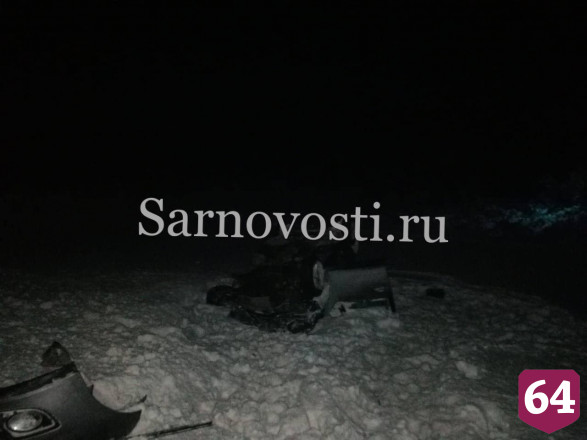 На саратовской трассе в ДТП травмировались 4 человека
