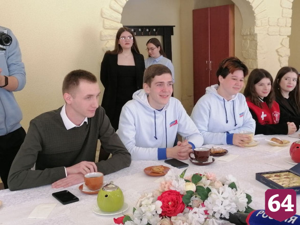 В Саратове актер Игорь Петренко поддержал жителей Донбасса 