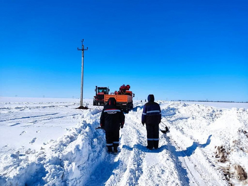 Под Саратовом восстановили электроснабжение 36 сел