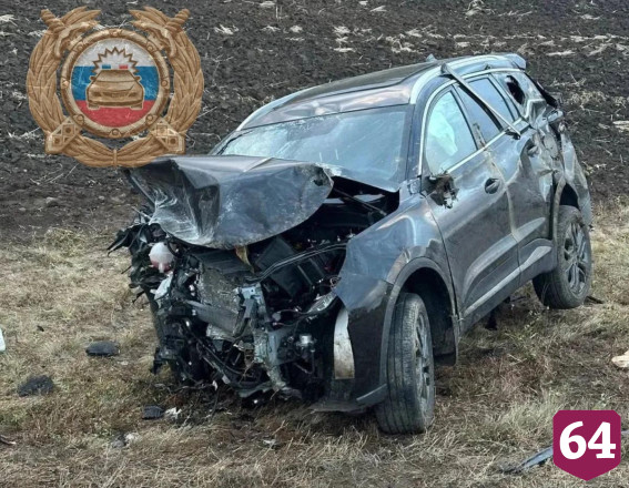 Два человека погибли в аварии у села Золотая Степь