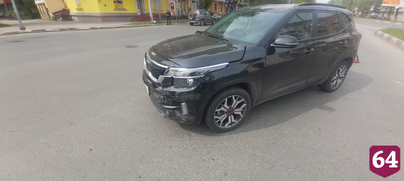 В аварии на проспекте Строителей пострадала автоледи