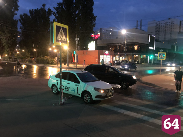 Саратовских водителей без мозга попросили не садиться за руль 