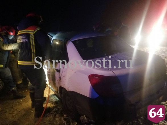 В аварии под Саратовом погибли три человека