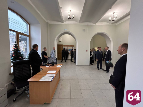 Вячеслав Володин в Саратове порадовался за реконструкцию вокзала 