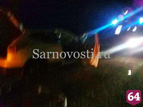 Полиция ищет свидетелей смертельной аварии с мотоциклом под Саратовом