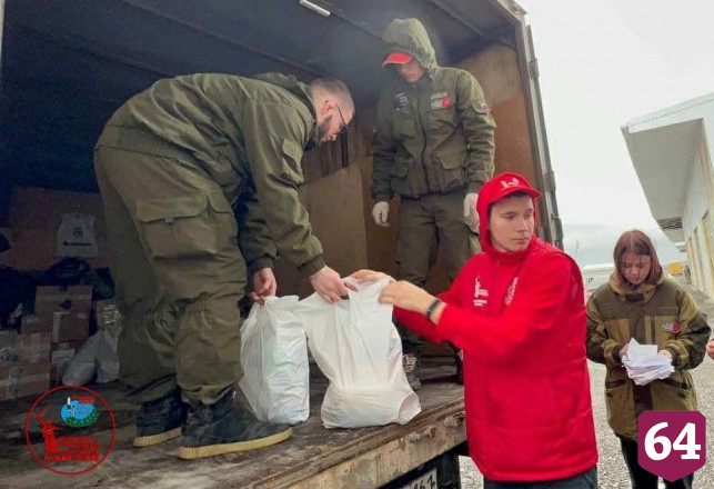 Саратовский губернатор поблагодарил выехавших в Ростов волонтеров