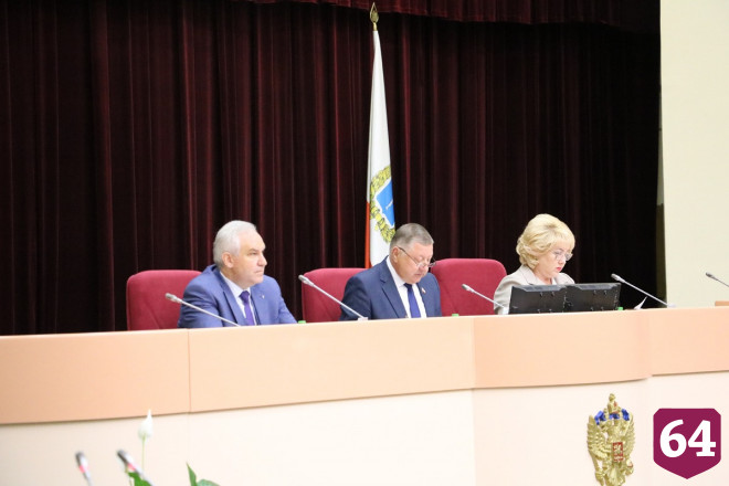 Депутаты при выборе вице-спикера задумались о конкурсе красоты 