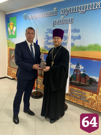 Священник создал у храма лесопитомник и раздает по Заволжью дубы