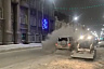В центре Саратова автохам на внедорожнике въехал в груду снега