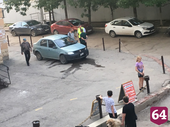 Полицейские задержали пьяного водителя и разогнали ночных хулиганов