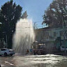 Саратовцы сообщили о коммунальном фонтане в 3 этажа