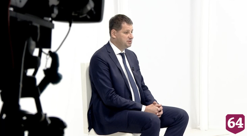 На саратовских спортплощадках появились QR-коды с правилами пользования тренажерами