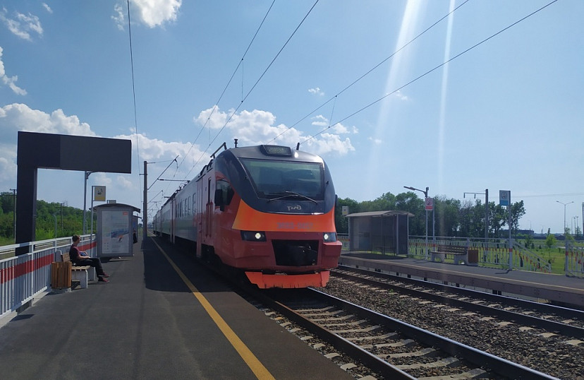 Временно меняется расписание электрички «Тарханы - Саратов»