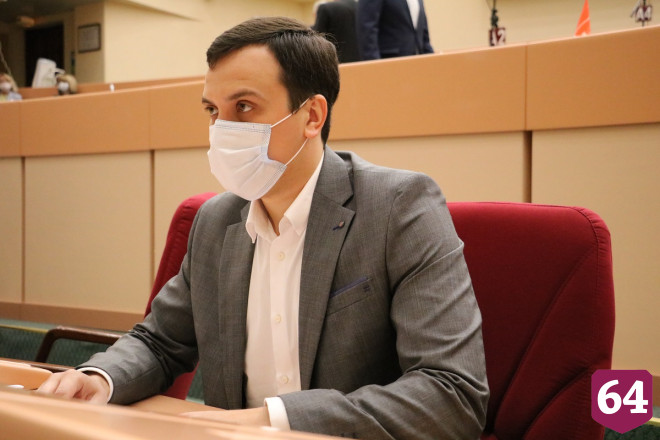 На пост главы комитета по соцполитике облдумы претендуют Дзюбан и Бондаренко