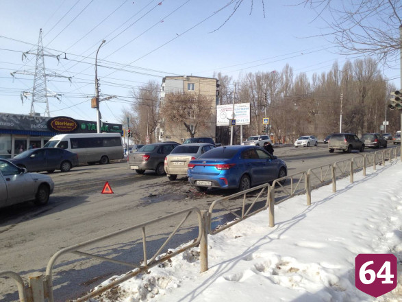 ДТП на Танкистов стало причиной большой пробки