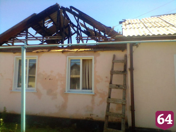 В Саратове из горящей 10-этажки эвакуировали жильцов