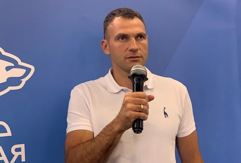 Олимпийский призер поддержал акцию солидарности с президентом по защите жителей Донбасса