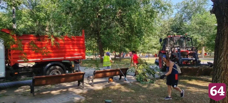 В Энгельсе увеличат парк спецтехники для уборки снега 
