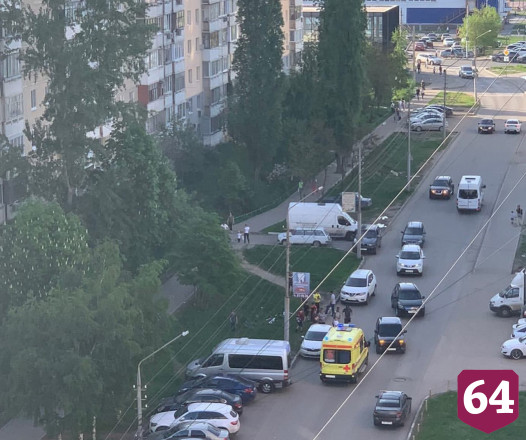 В Саратове водитель внедорожника сбил ребенка