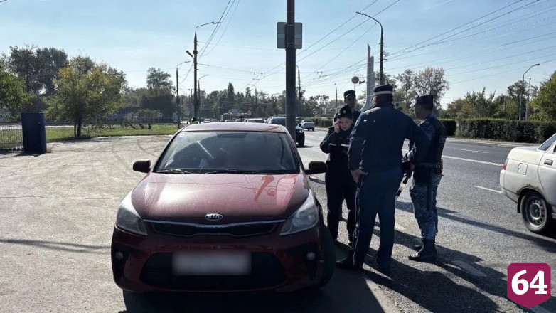 Саратовские приставы арестовали иномарки злостных нарушителей ПДД