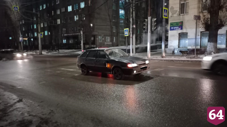 В Саратове за вечер сбили двух пешеходов