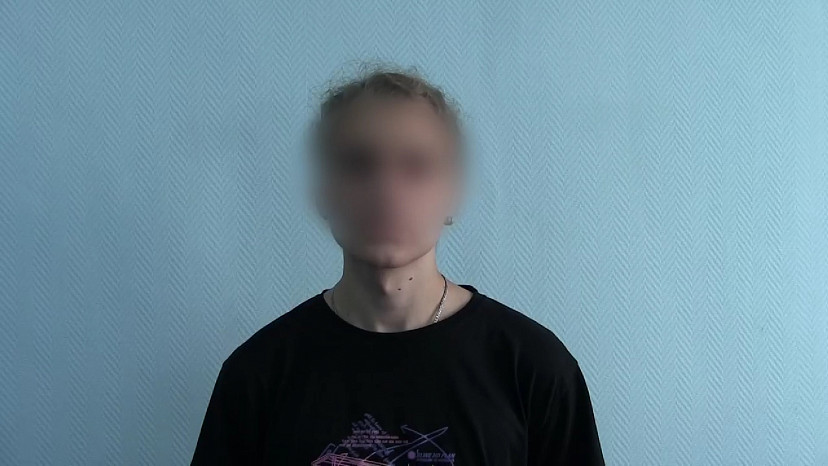 В Саратове 19-летний «курьер» обманул пенсионеров на 700 тысяч рублей