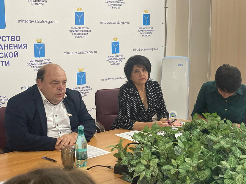 Саратовцев призвали не отказываться от бесплатных лекарств