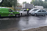В Саратове два человека пострадали в массовой аварии 